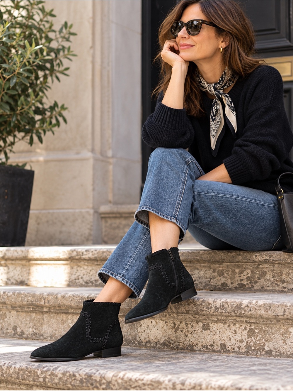 Jack Rogers Black Suede Whipstitch Ankle Boots Booties 9.5